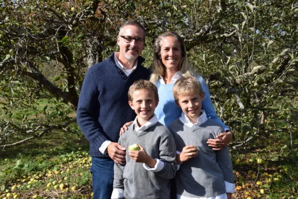 Die Diellos – Eric, Anne, Brighton und Tanner