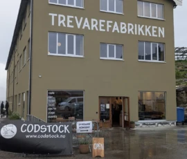 Foto aus „Codstock & Regen-Ping-Pong: Wenn Kabeljau und Wettergott den Takt vorgeben“