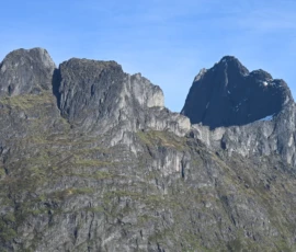 Foto aus „Lizenz zum Schnaufen: Durch Schurkentunnel und über Stock und Stein zum Blick auf den Segla“