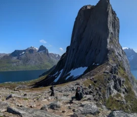 Foto aus „Lizenz zum Schnaufen: Durch Schurkentunnel und über Stock und Stein zum Blick auf den Segla“